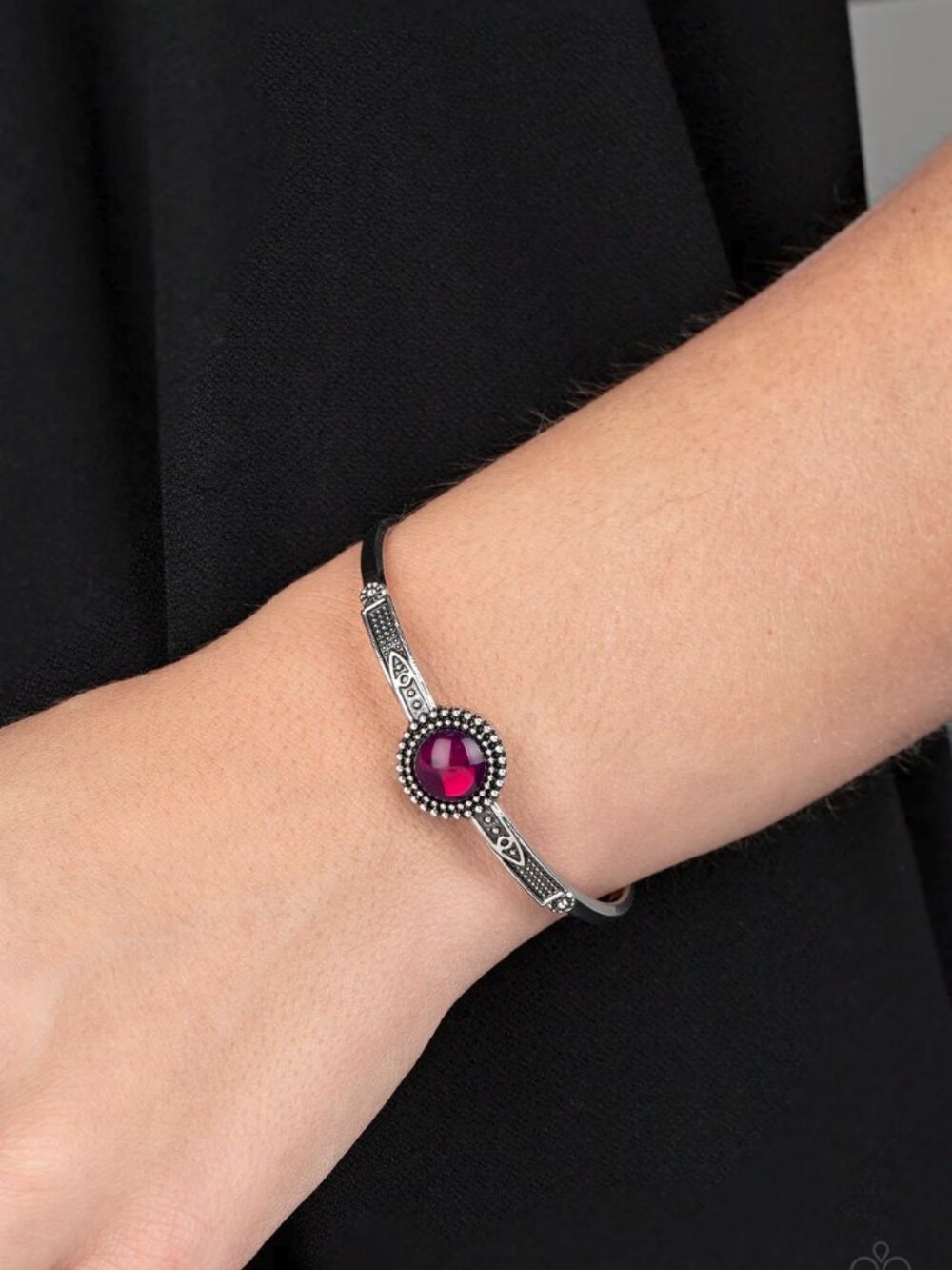 Paparazzi Jewelry Accessories - PIECE of Mind - Purple Bracelet - Vintage